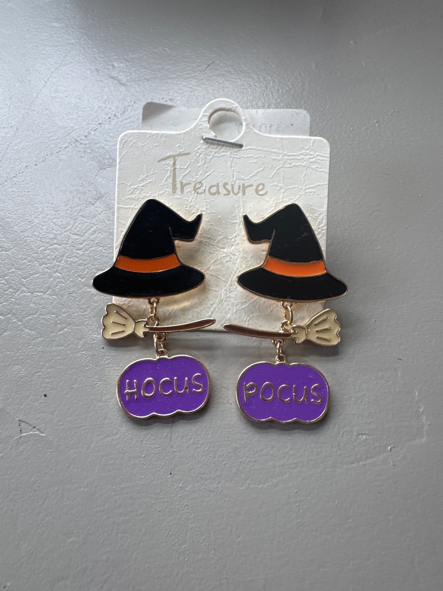 Hocus Pocus Dangles
